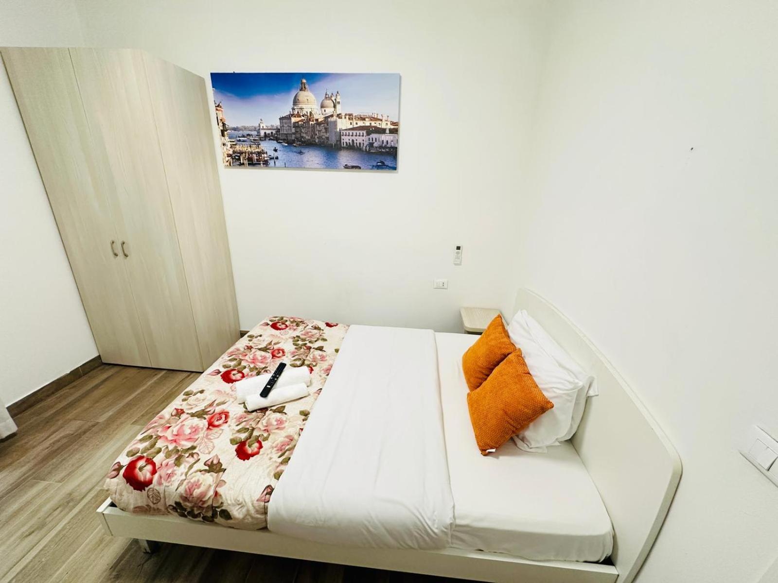 Dream Hub Hotel เมสเตร ภายนอก รูปภาพ